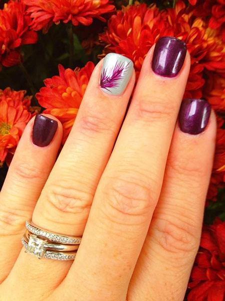 Short Purple Nails with Feathers, Nail Feather Gel Manicure